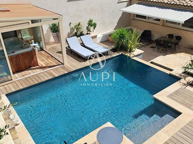 Maison avec piscine et terrasse