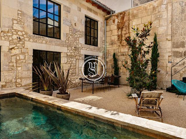 Maison avec piscine et terrasse
