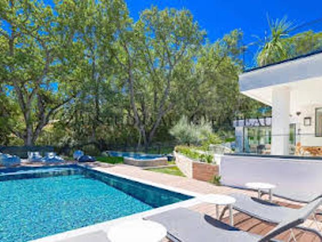 Maison avec Piscine et Terrasse