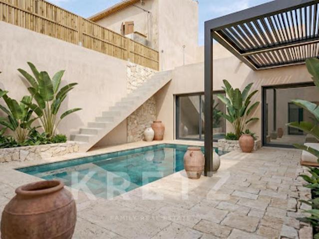 Maison avec piscine en bord de mer