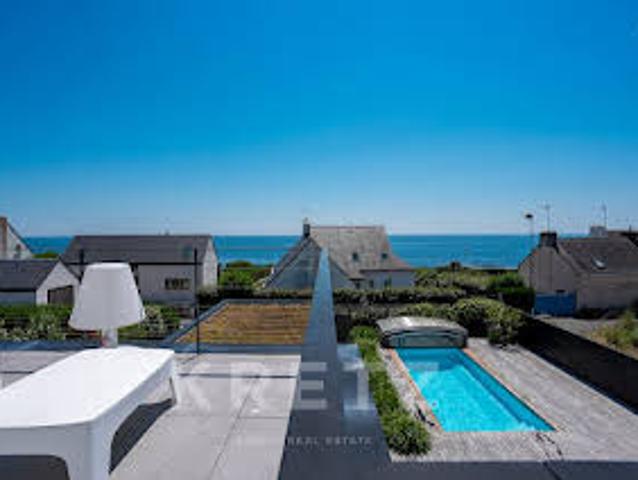 Maison avec Piscine en Bord de mer