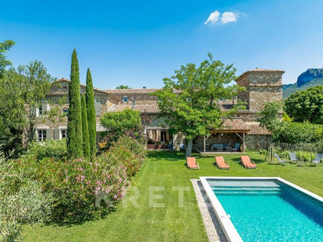 Maison avec piscine