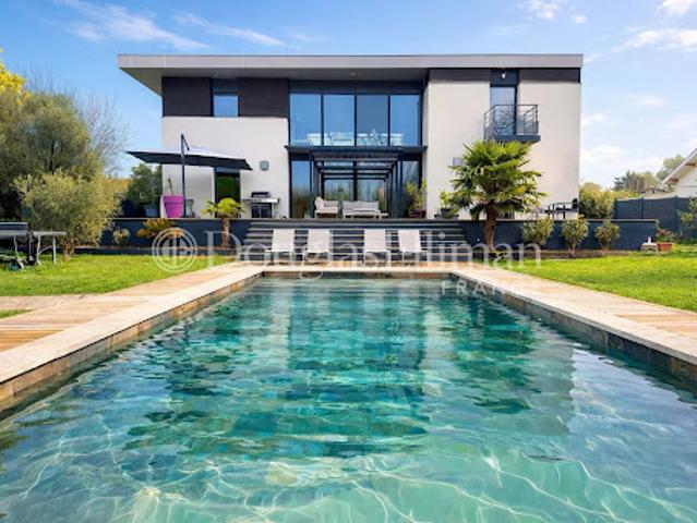 Maison avec piscine