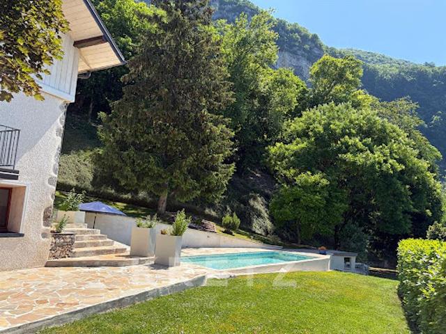 Maison avec piscine