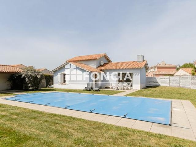 Maison avec piscine