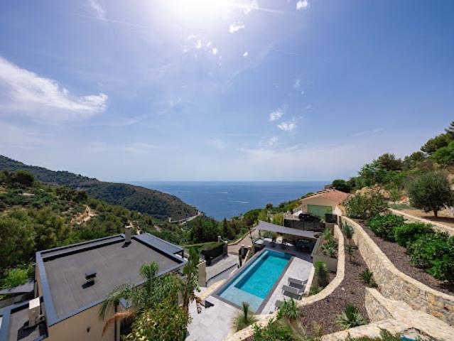 Maison avec piscine