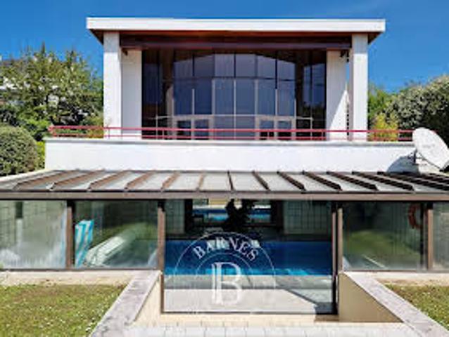 Maison avec Piscine