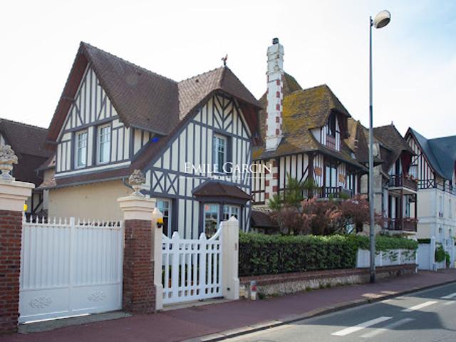Maison avec piscine