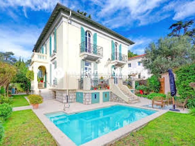 Maison avec Piscine