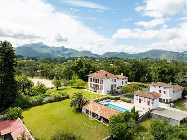 Maison avec piscine