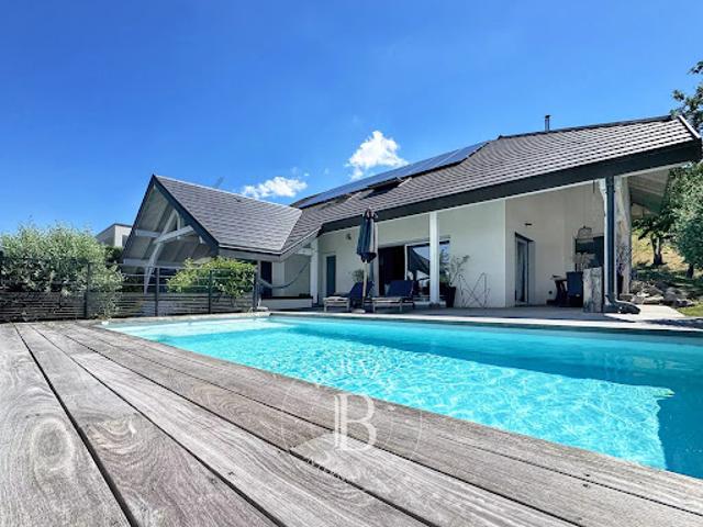 Maison avec piscine