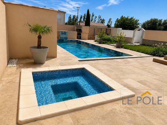Maison avec piscine