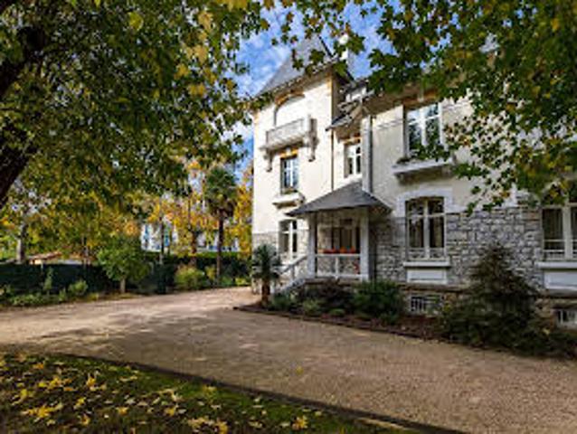 Maison avec Piscine