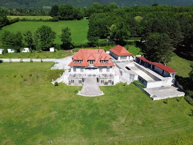 Maison avec piscine