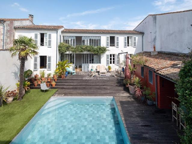 Maison avec piscine