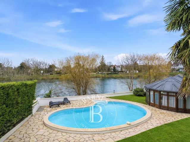 Maison avec piscine