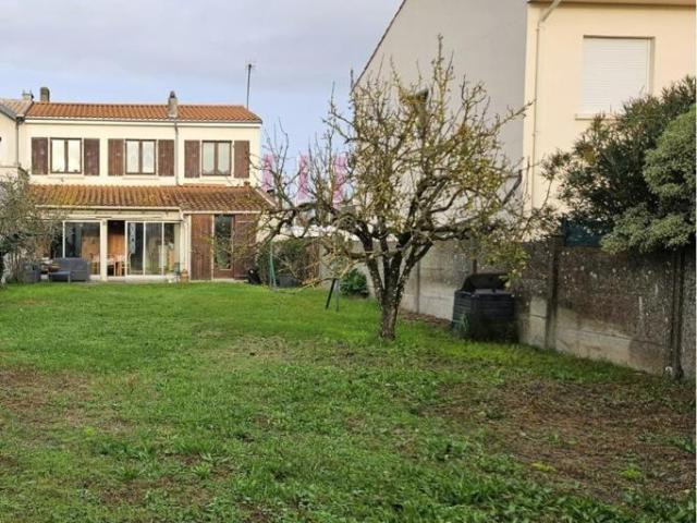 Maison avec potentiel à 2 pas de la mer