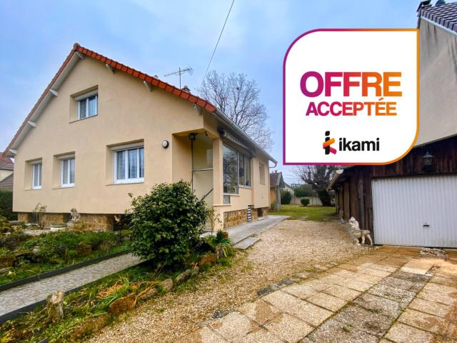 Maison avec sous sol total sur 1 300 m2 de terrain 117m² Sainte Geneviève des Bois