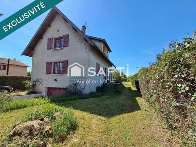 Maison avec sous sol complet en plein cœur de Villieu