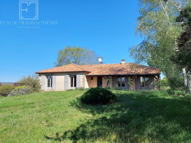 Maison avec sous sol et piscine 129m² Champagnac de Belair