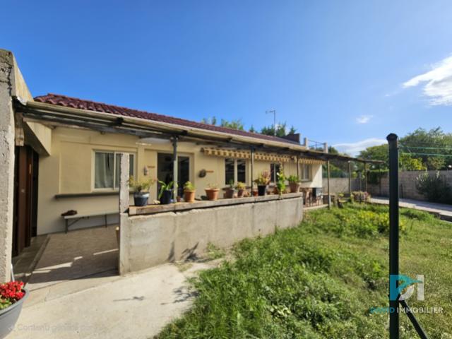 maison avec studio indépendant