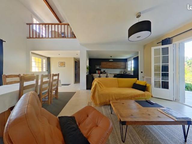 Maison BOUAYE 169 m²