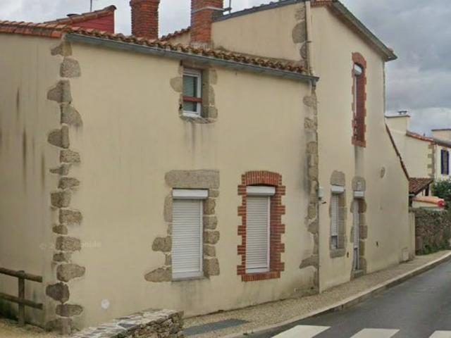Maison Bourg 75m2 + dependance en pierre