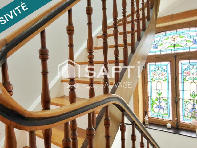Maison Bourgeoise 130 m2 4 ch avec extérieur 130m² Lille