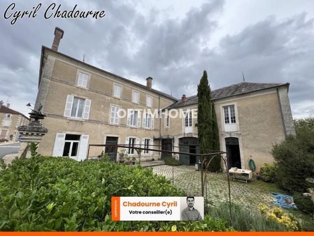 Maison bourgeoise 386m2 + grenier/dépendance 386m² Javerlhac et la Chapelle Saint Robert