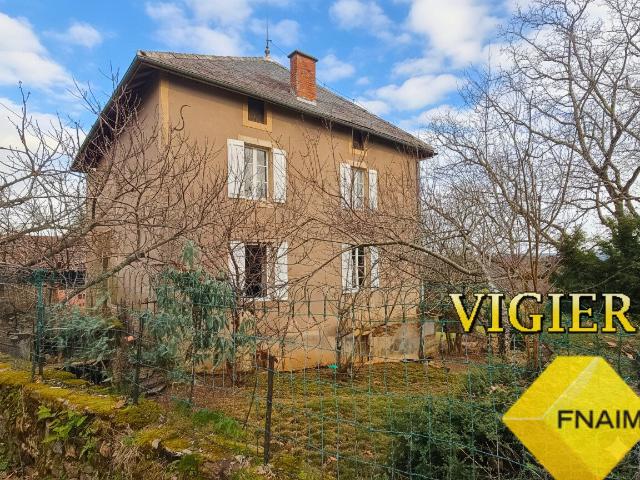 Maison Bourgeoise A Renover 15 Minutes De Figeac 169m² Figeac