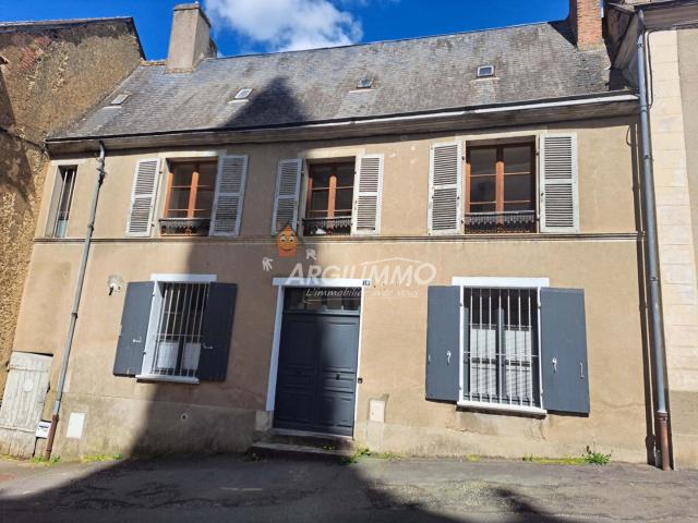 Maison Bourgeoise au coeur de SAINT CALAIS