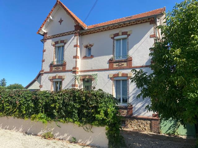 Maison bourgeoise avec beaucoup de cachet