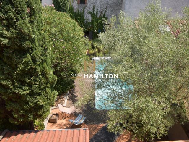 Maison Bourgeoise Avec Jardin Intimiste, Garage, Piscine 151m² Albi