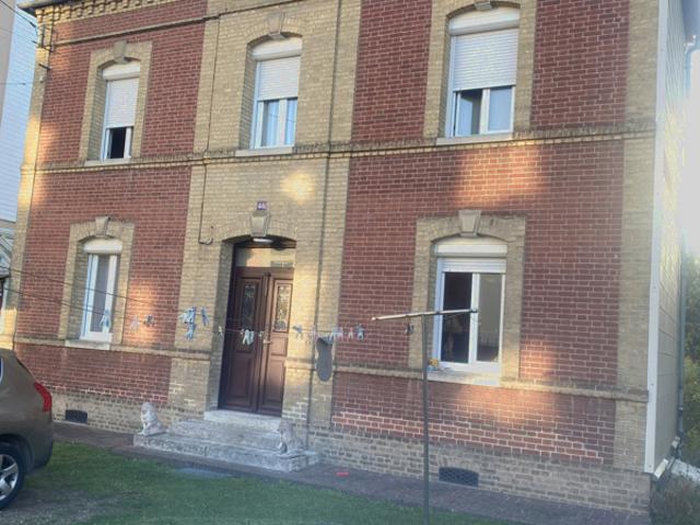 Maison bourgeoise centre ville 110m2