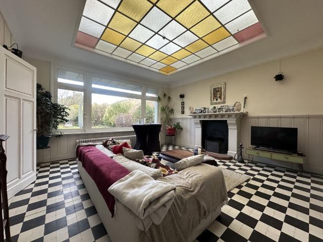 MAISON BOURGEOISE DE 274M2 VALENCIENNES 59300