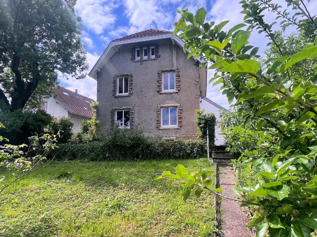 Maison bourgeoise familiale avec grand jardin