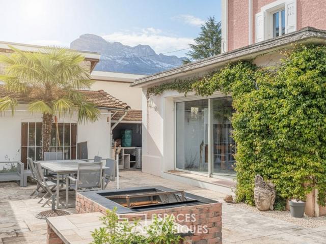 Maison bourgeoise rénovée au coeur du village