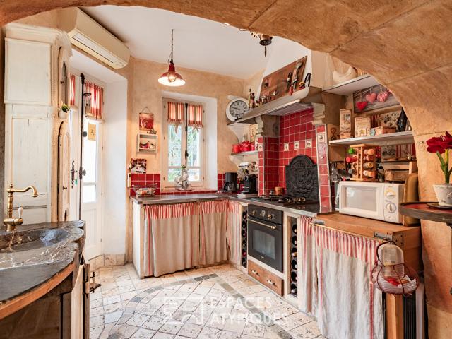 Maison bourgeoise revisitée à proximité de Narbonne