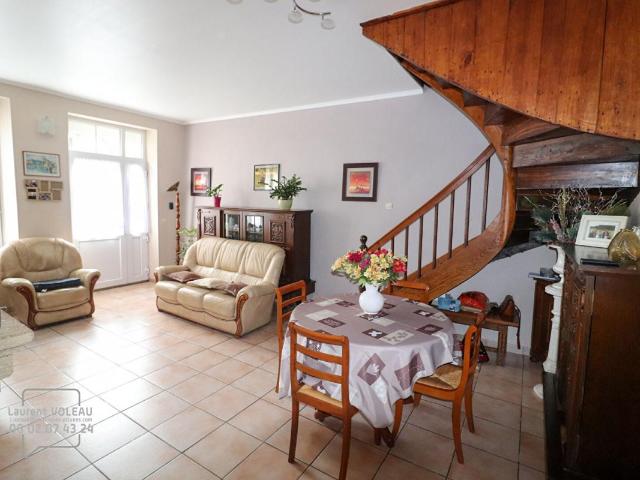 Maison Bourseul 4 pièce s 122 m2 3 chambres