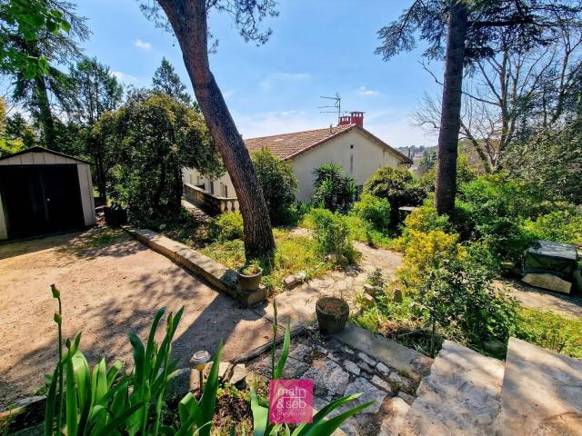 Maison bohème & jardin secret – Proche Croix de Fer