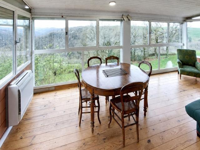 MAISON BOIS TYPE CHALET AVEC VUE DÉGAGÉE – 100 M² – TERRE DE BANCALIÉ / LE TRAVET