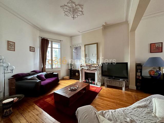 Maison Bordeaux 8 pièces 230m2 230m² Bordeaux