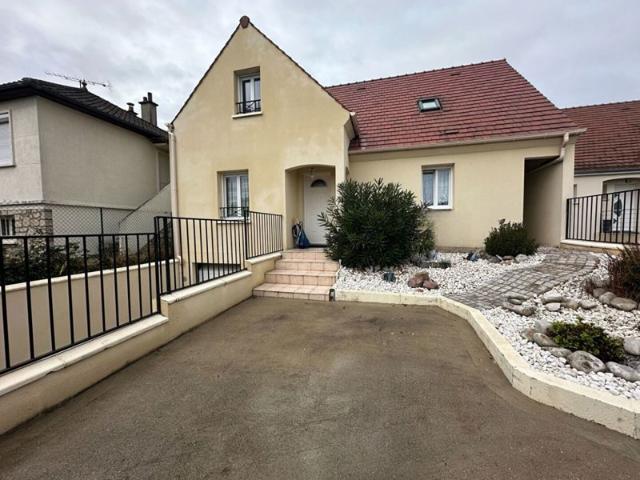 Maison Bornel 6 pièce s 103 m2