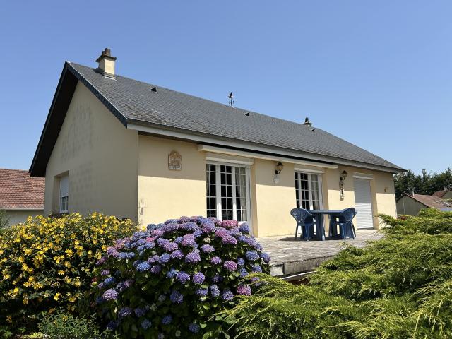 Maison + bâtiment à vendre à Auberville la Campagne