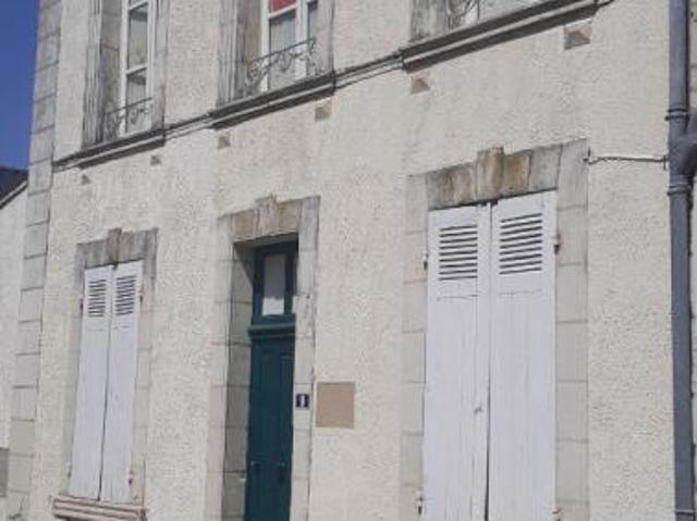 Maison Bauge 7 pièce s 136 m2