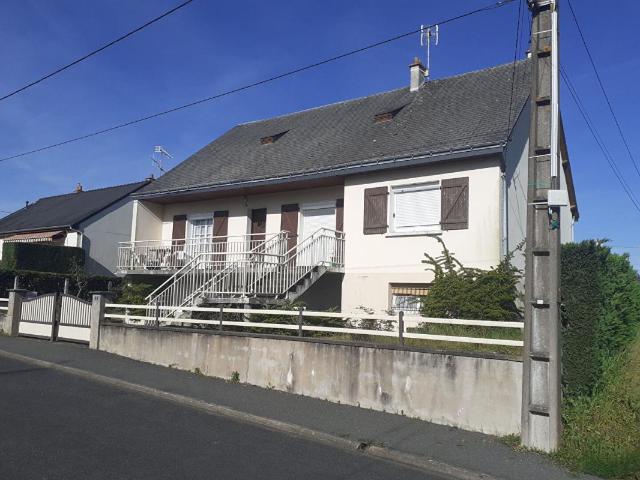 Maison Bauge 8 pièce s 168 m2