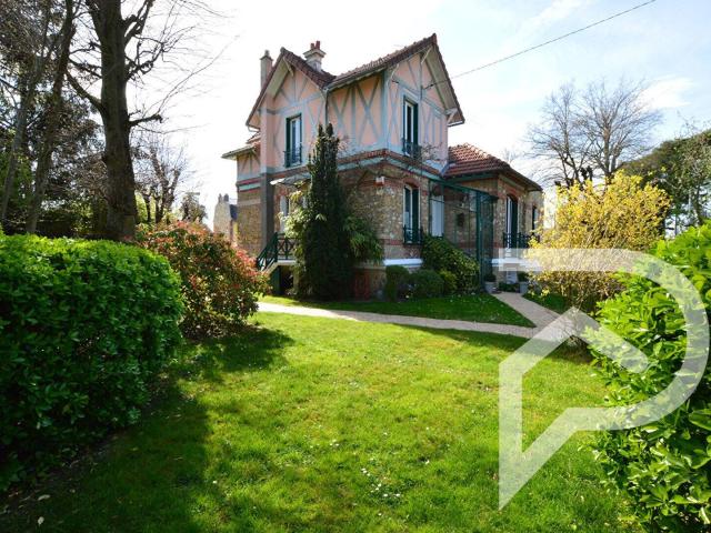 Maison Beauchamp 7 pièce s 134 m2