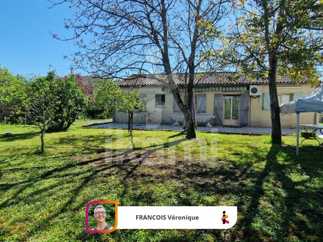 Maison de plain pied avec 4 chambres, dépendance et jardin clos à Bergerac