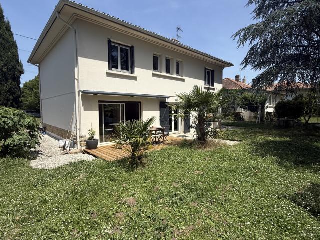 Maison Bergerac 7 pièces 140m2