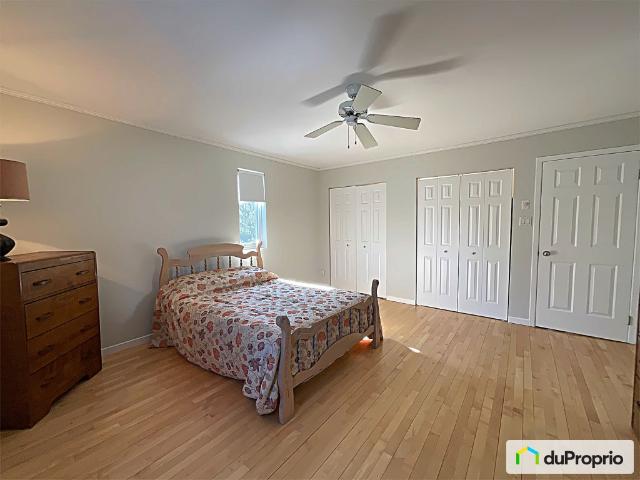 Maison bi génération à vendre Repentigny Le Gardeur 4 chambres #1092
